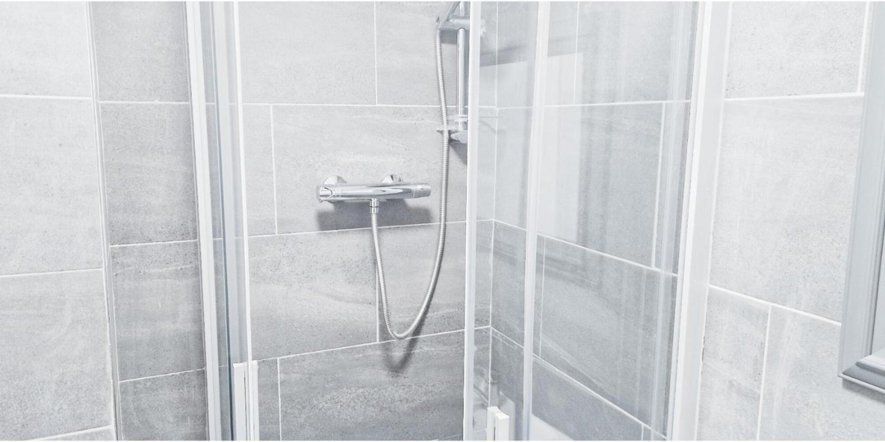 Appartamento Lovely In Modern House Near