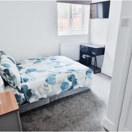 Lovely Room In Modern House Near Nottingham Exterior photo