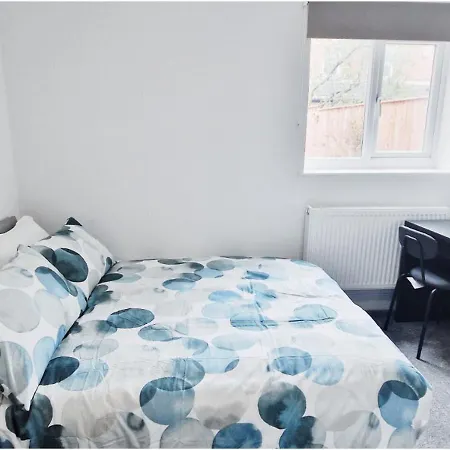 Lovely Room In Modern House Near Nottingham Exterior photo