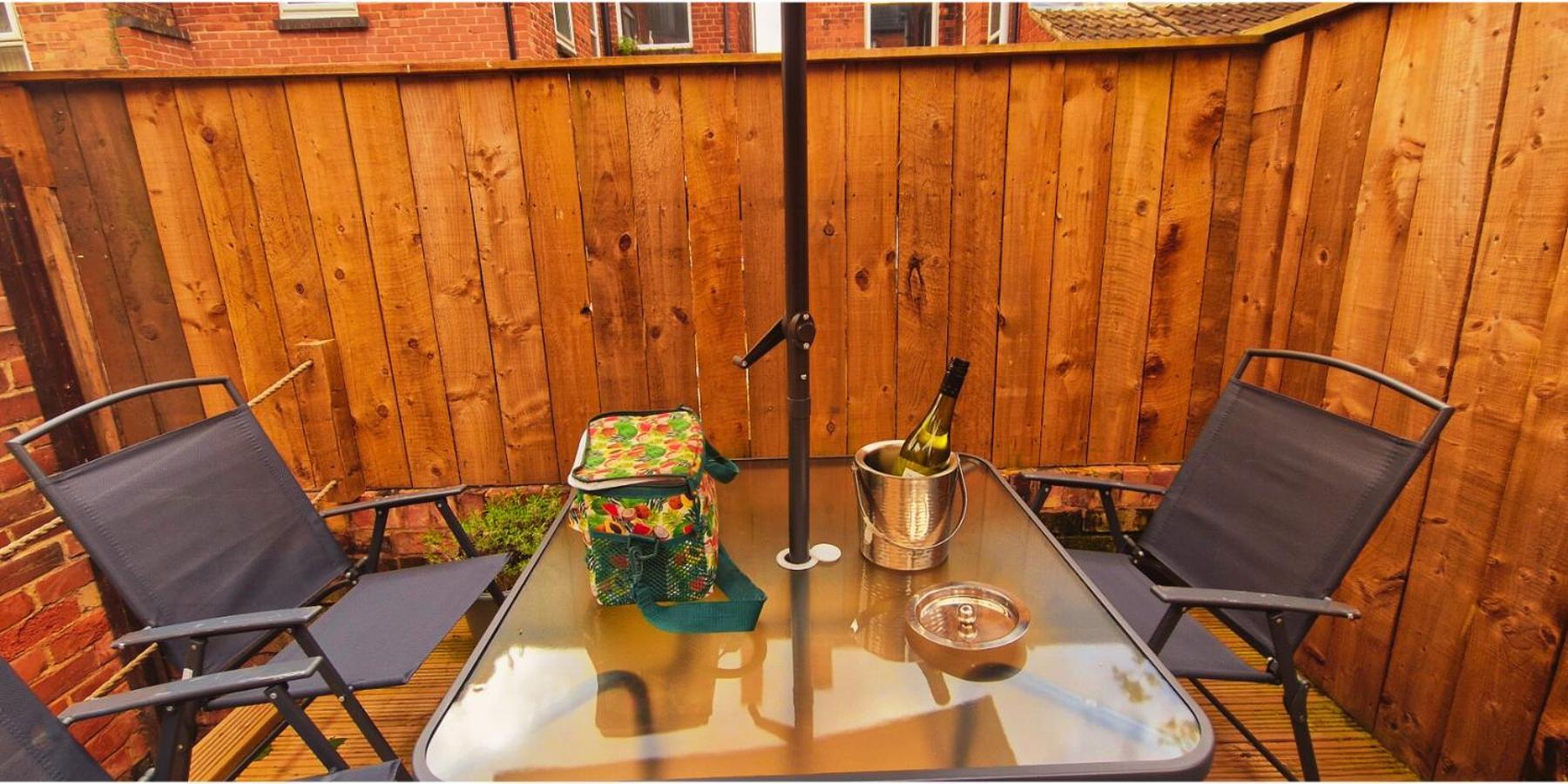 Apartment Lovely In Modern House Near Nottingham